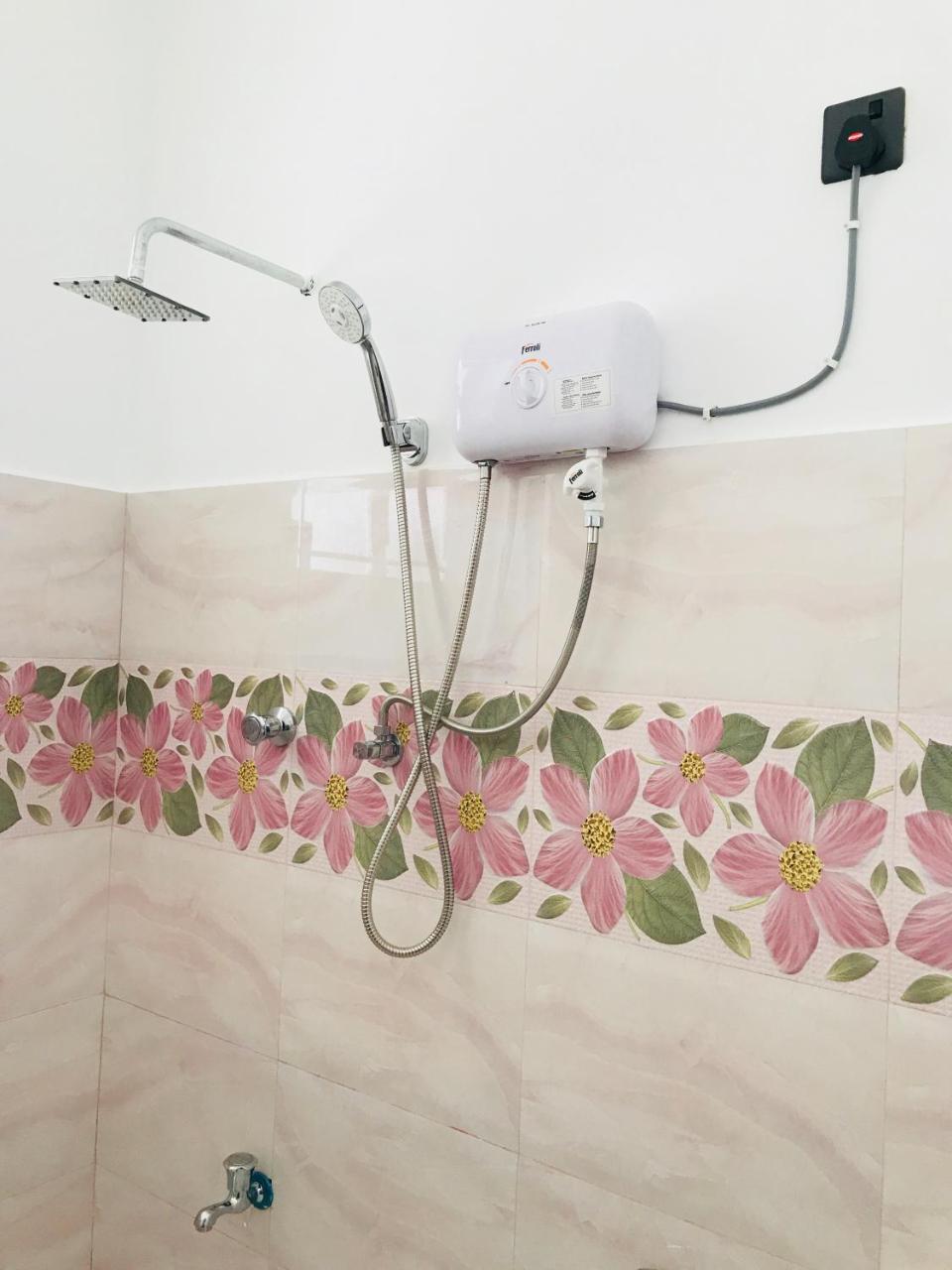 Royal White Tourist Rest Hotel Anuradhapura Luaran gambar