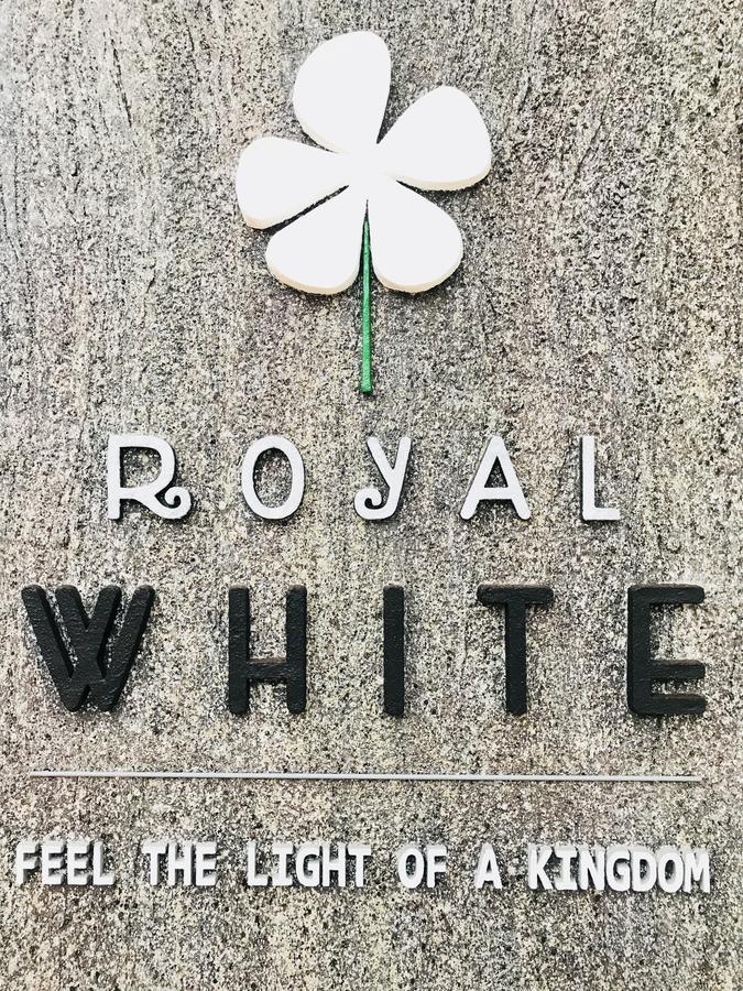 Royal White Tourist Rest Hotel Anuradhapura Luaran gambar